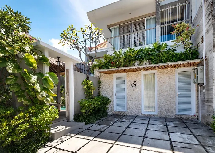 Swan s By FinderVilla